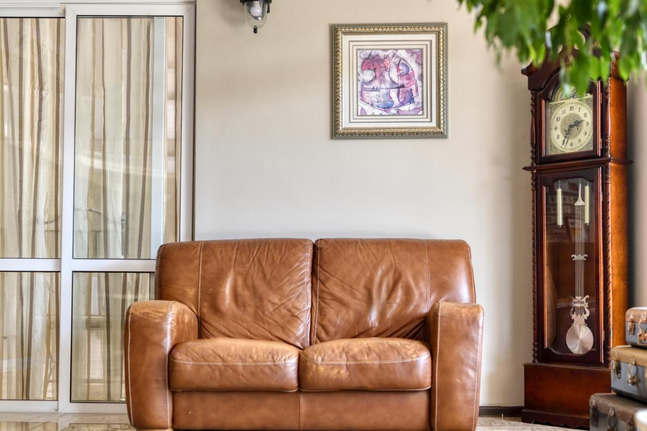 Alekta Hotel 3*