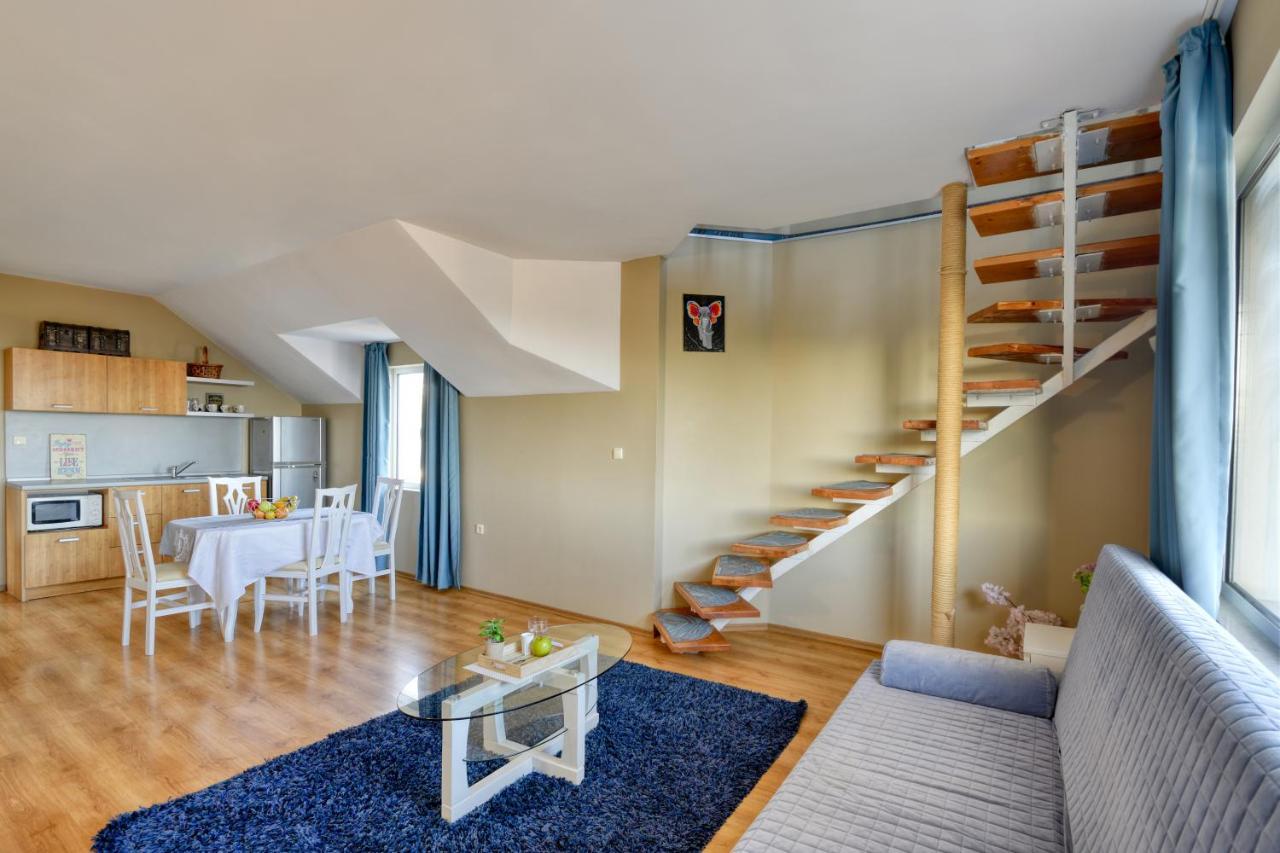 Alekta Hotel 3*