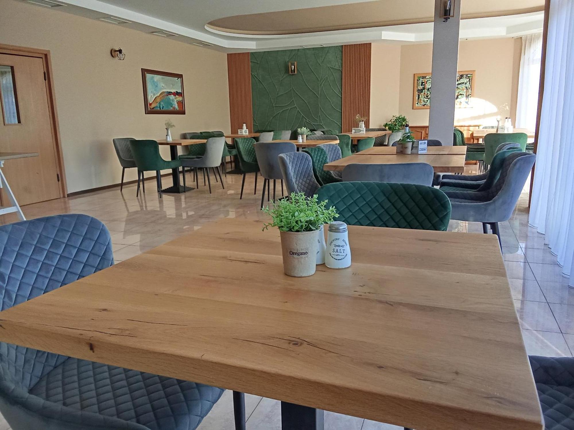 Alekta Hotel 3*