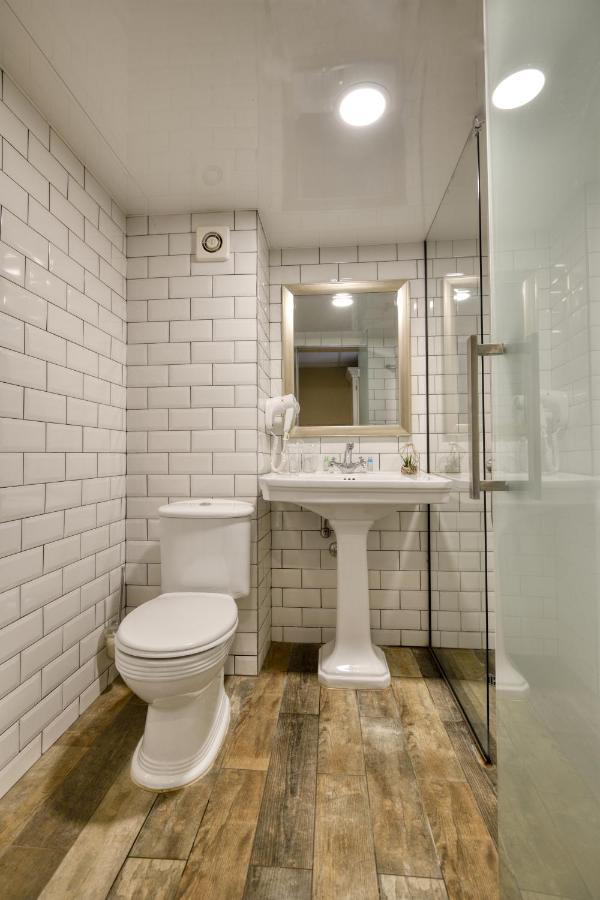 Hotel Alekta 3*